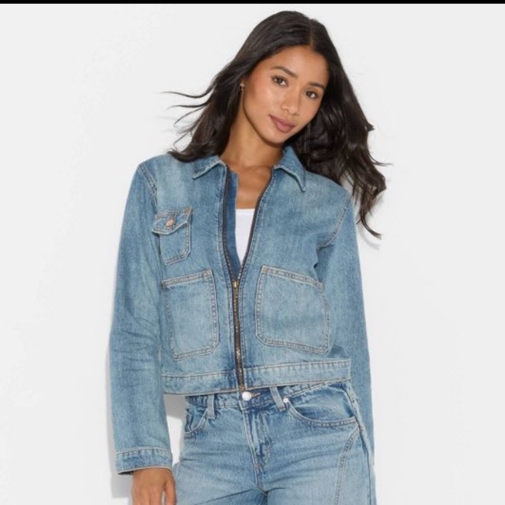 NEW Women's Denim Utility Jacket - Wild Fable XS